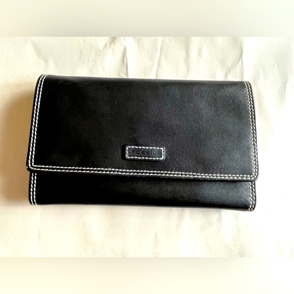 Fossil Black Leather Trifold Travel Jewelry Wallet EUC - Picture 1 of 9